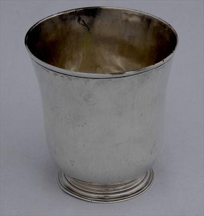 Appraisal: GEORGE II FOOTED CUP William Shaw and William Priest London