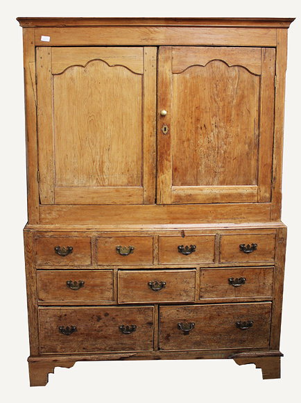 Appraisal: AN EARLY TO MID TH CENTURY PINE PRESS CUPBOARD with