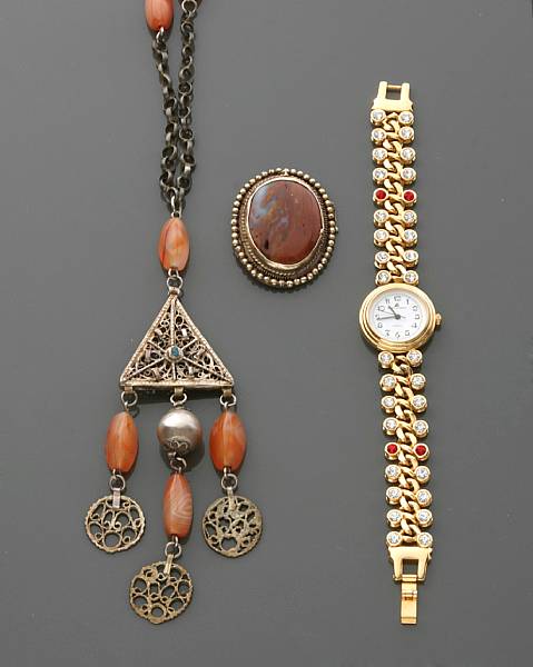 Appraisal: A large collection of costume jewelry