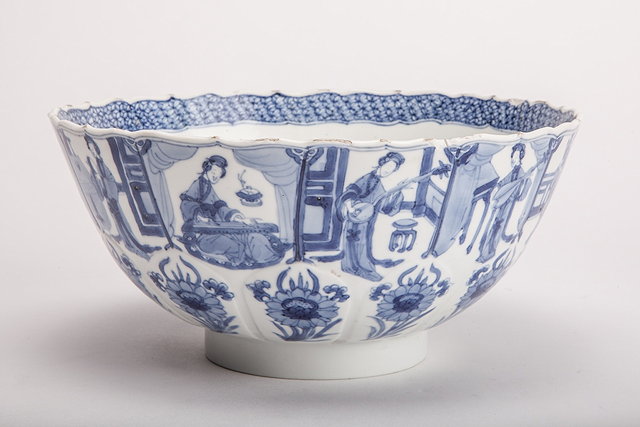 Appraisal: A CHINESE BLUE AND WHITE PORCELAIN BOWL the exterior with