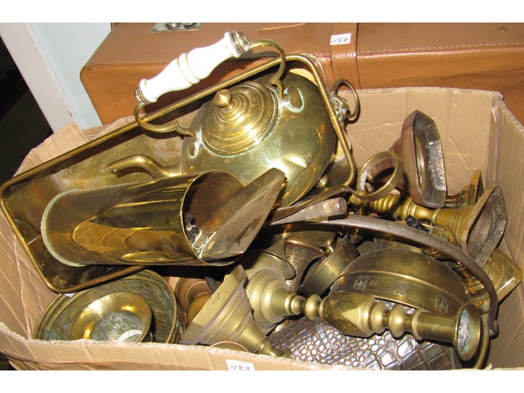 Appraisal: Box of assorted brasswares a clock