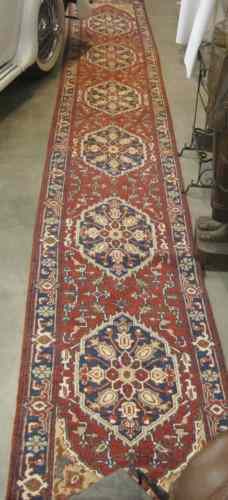 Appraisal: HAND KNOTTED ORIENTAL HALL OR STAIRS RUNNER Persian Serapi design