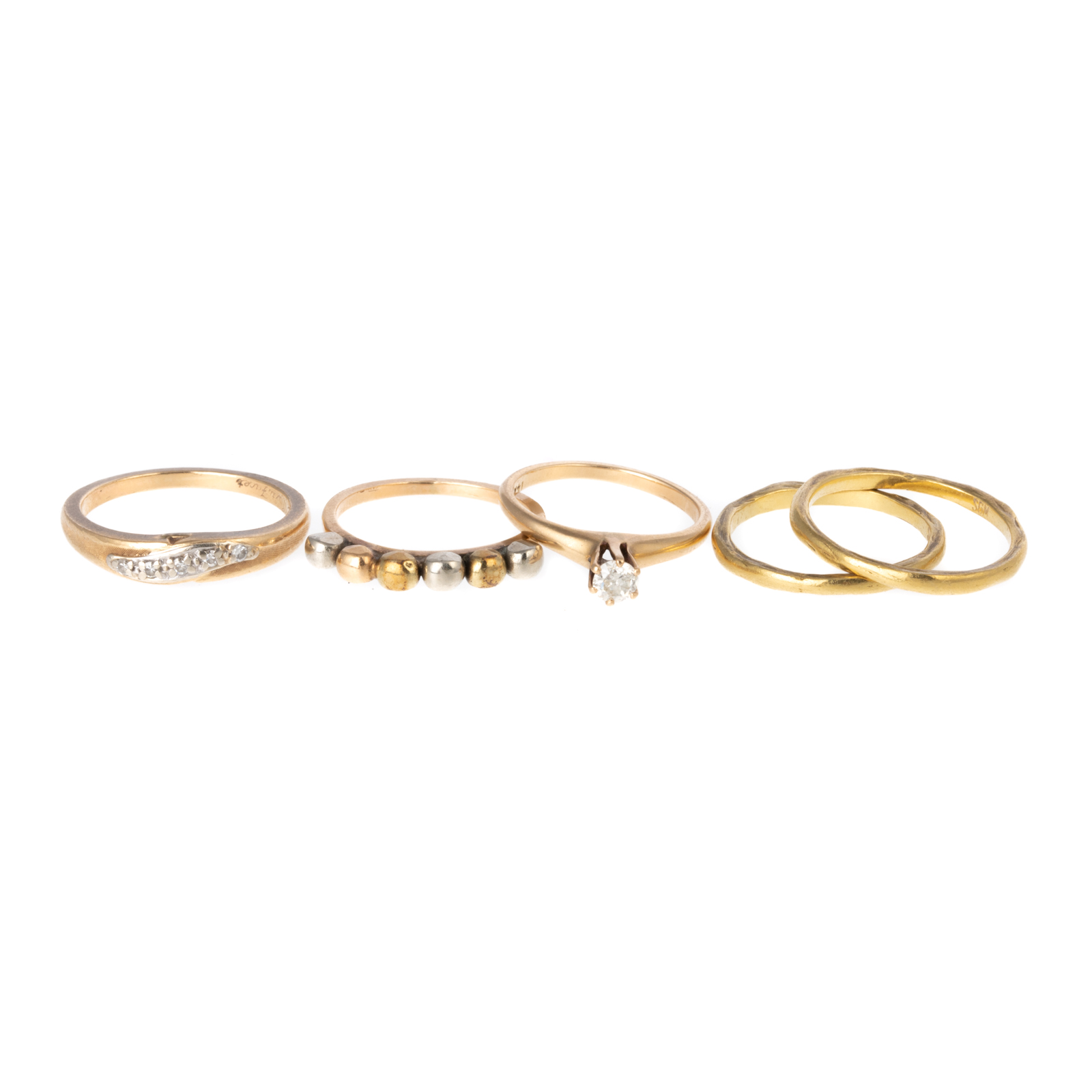 Appraisal: AN ASSORTMENT OF THIN BANDS IN K K Matched pair