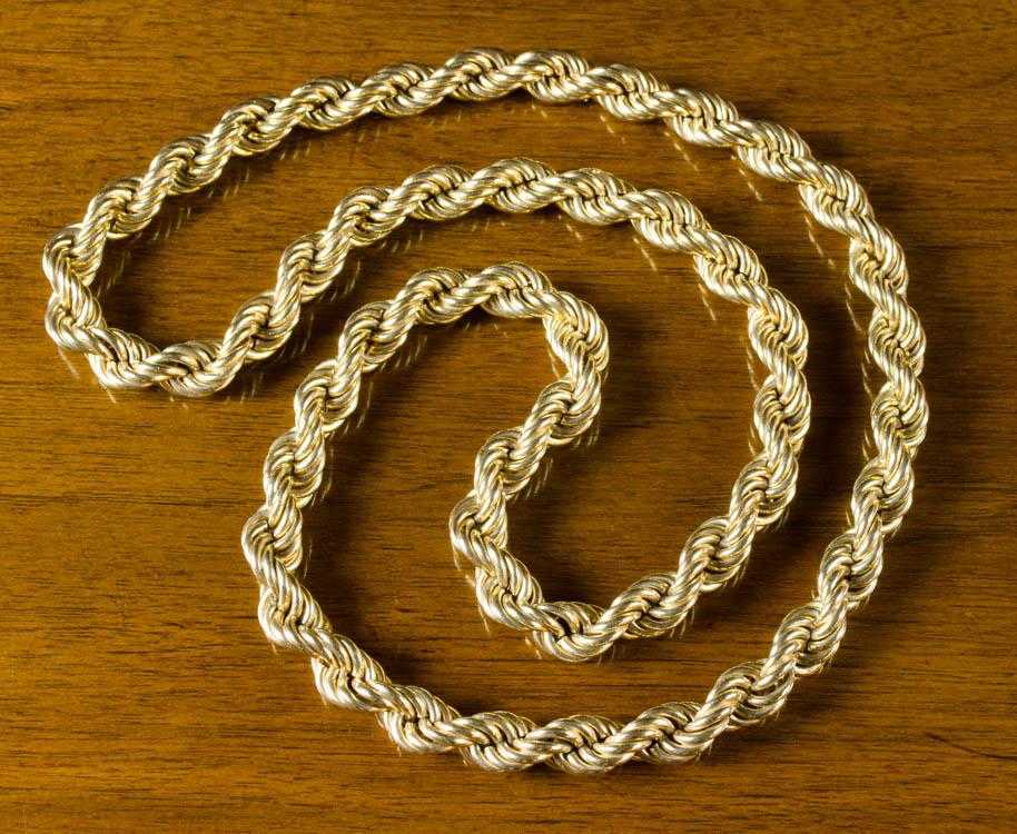 Appraisal: FOURTEEN KARAT YELLOW GOLD ROPE CHAIN NECKLACE measuring approximately inches