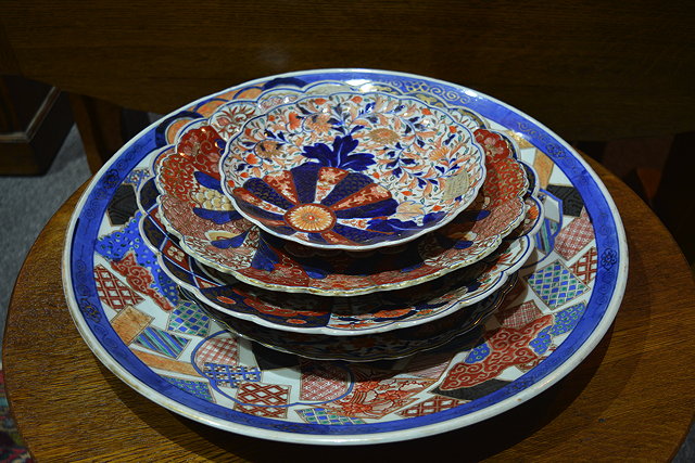 Appraisal: Imari chargercirca polychrome decorated with brocaded designs cm three smaller