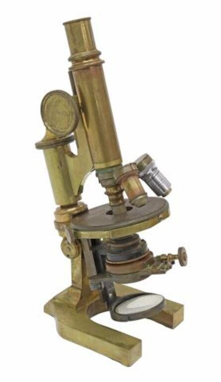 Appraisal: German scientific microscope Ernst Leitz Wetzlar serial number c adjustable