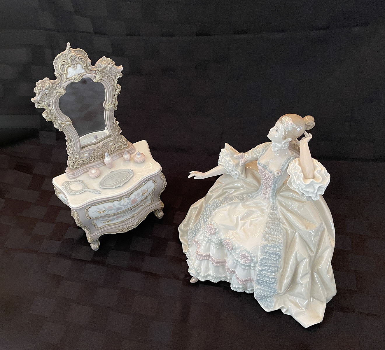 Appraisal: LLADRO LADY AT DRESSING TABLE Retired Largest Approx '' h