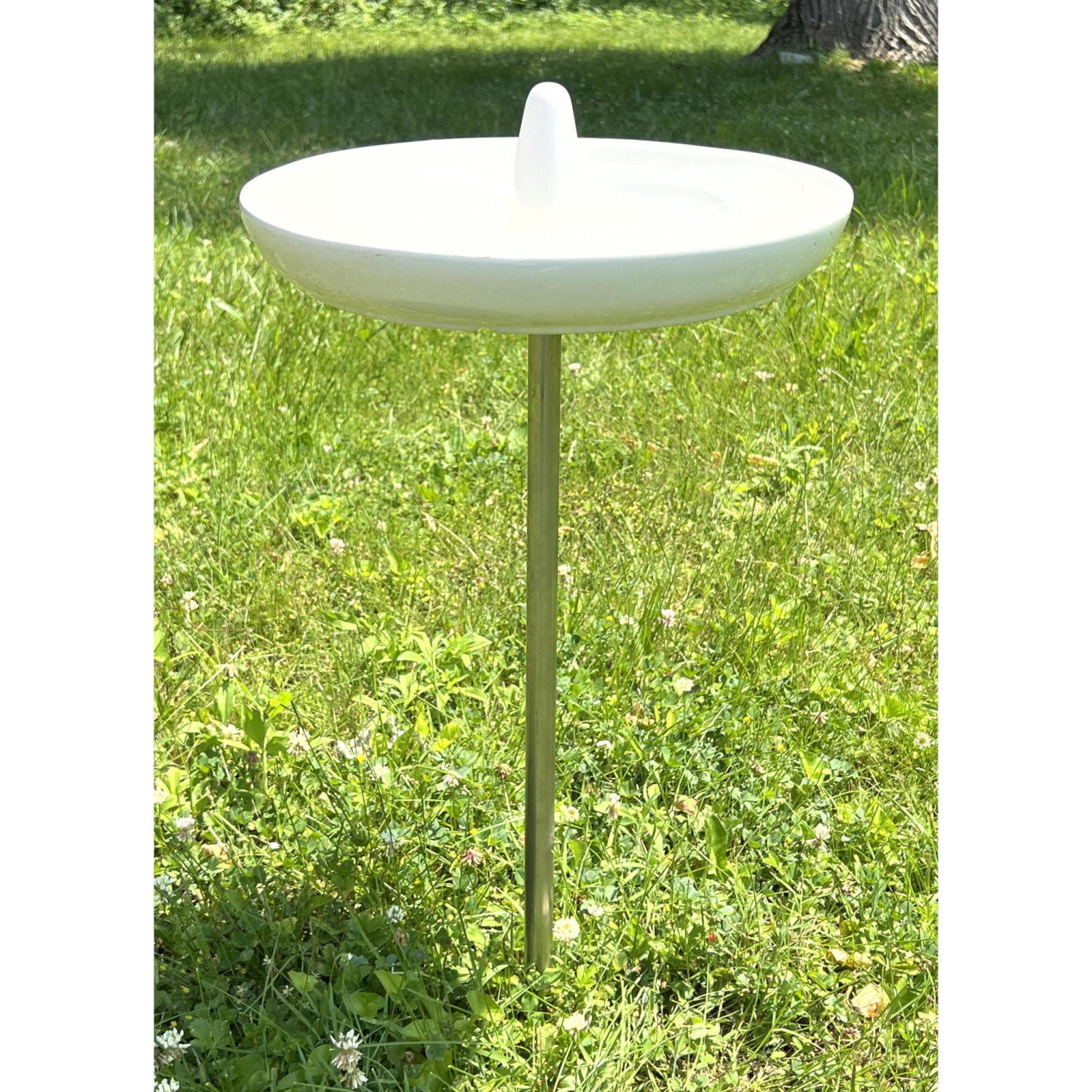 Appraisal: Mid Century Modern Garden Bird Feeder Bird Bath Porcelain Ribbed