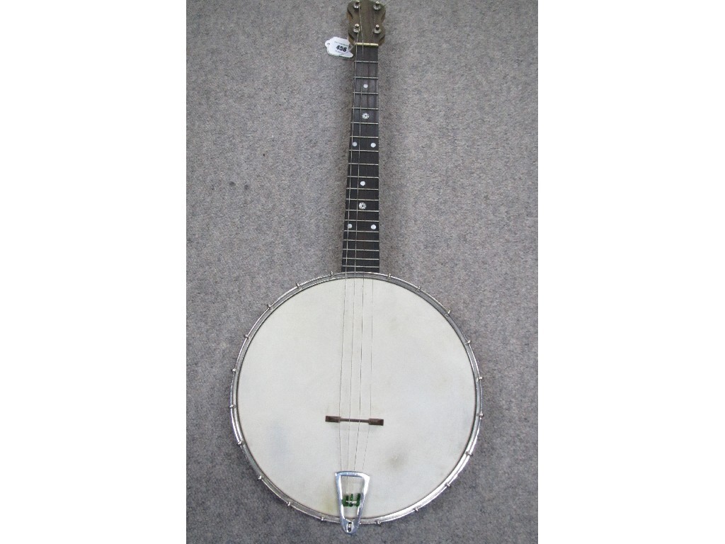 Appraisal: Banjo in case