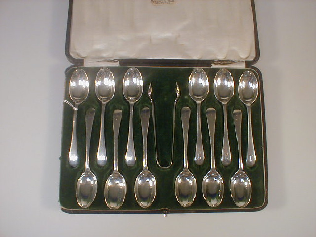 Appraisal: A George V set of twelve silver Old English pattern