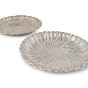 Appraisal: A Pair of American Silver Scalloped Trays Gorham th Century