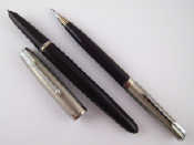 Appraisal: A Parker fountain pen and propelling pencil set in original