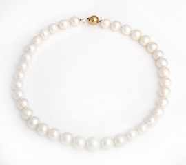 Appraisal: A thirty seven piece freshwater cultured pearl necklace measuring from