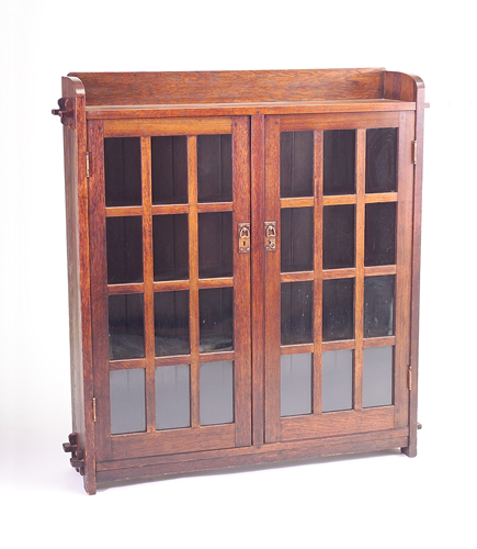 Appraisal: ONONDAGA SHOPS Early double-door bookcase no with gallery top mortised