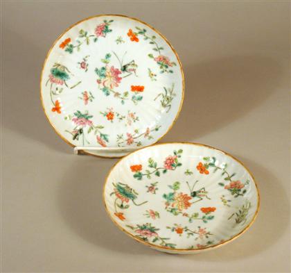 Appraisal: Pair of Chinese enamel porcelain plates rubbed marks late qing