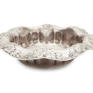 Appraisal: A Tiffany and Co Silver Bowl Early th Century marked