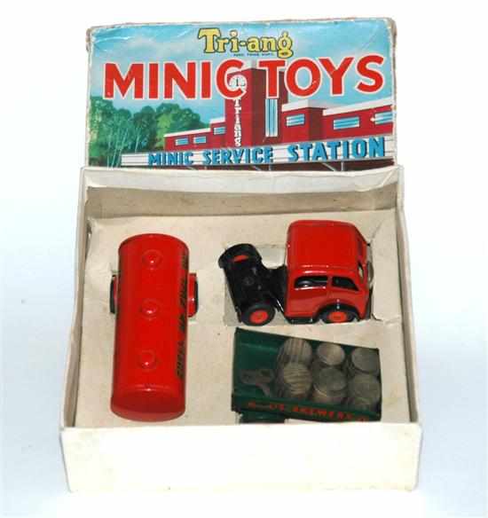 Appraisal: Triang Minic Presentation Set No A F-G BOX F