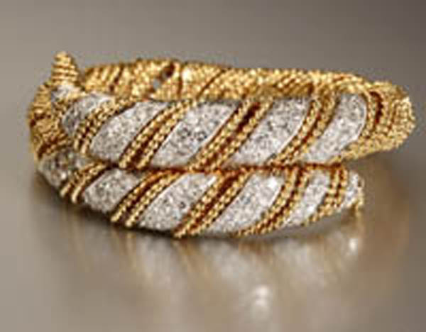 Appraisal: A diamond and k gold bracelet A diamond and k