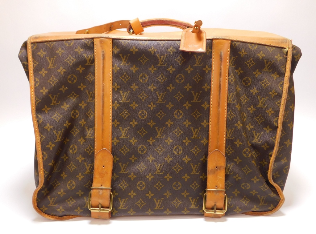 Appraisal: LOUIS VUITTON MONOGRAMMED GARMENT BAG France th CenturyLeather garment bag