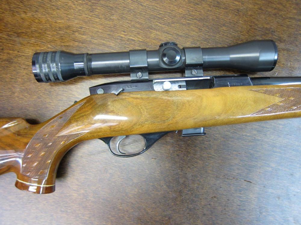 Appraisal: WEATHERBY MARK XXII SEMI AUTOMATIC RIFLE lr caliber barrel high