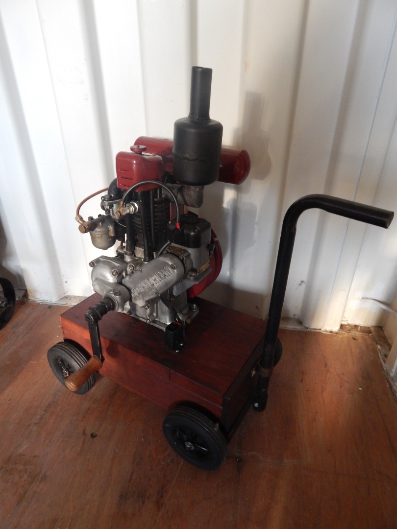 Appraisal: An early thC Lyon Norman type stationary engine with articulated