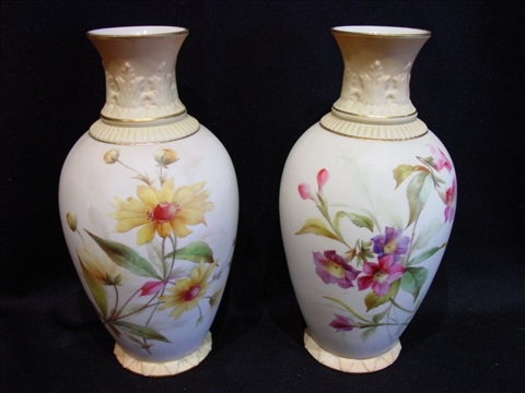 Appraisal: PAIR OF ROYAL WORCESTER CHINA WORKS VASES