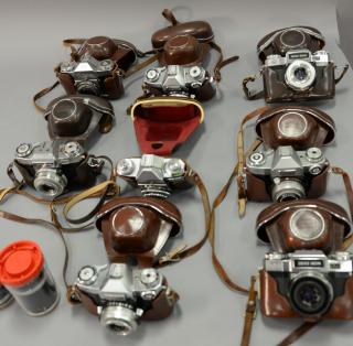 Appraisal: One box lot Group lot of Zeiss Contaflex camera lenses