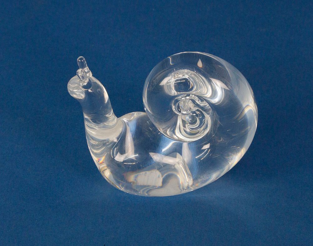 Appraisal: Signed Steuben Clear Crystal Snail Figurine Signed Steuben Clear Crystal