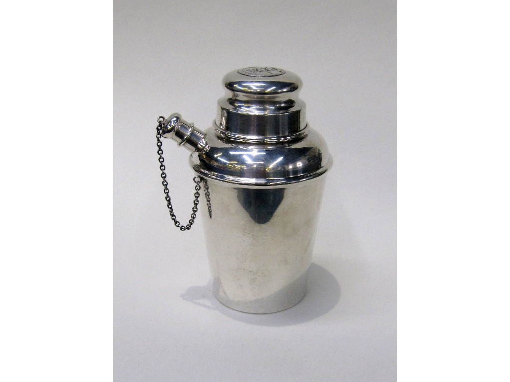 Appraisal: Sterling silver cocktail shaker velvet pouch and box available