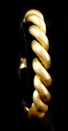 Appraisal: K GOLD SAN MARCOS BRACELET K yellow gold San Marcos