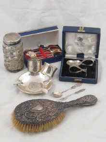 Appraisal: A mixed lot of silver and white metal tests silver