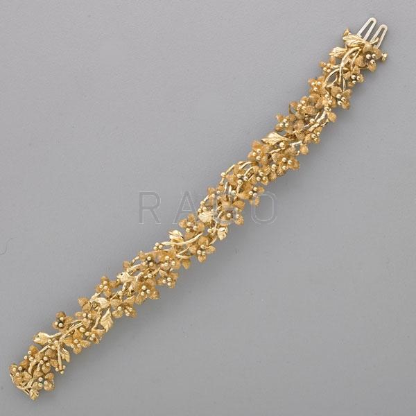 Appraisal: K YELLOW GOLD ORANGE BLOSSOM BRACELET Condition Report