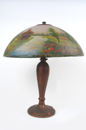 Appraisal: A JEFFERSON TABLE LAMP with in diameter chipped ice glass