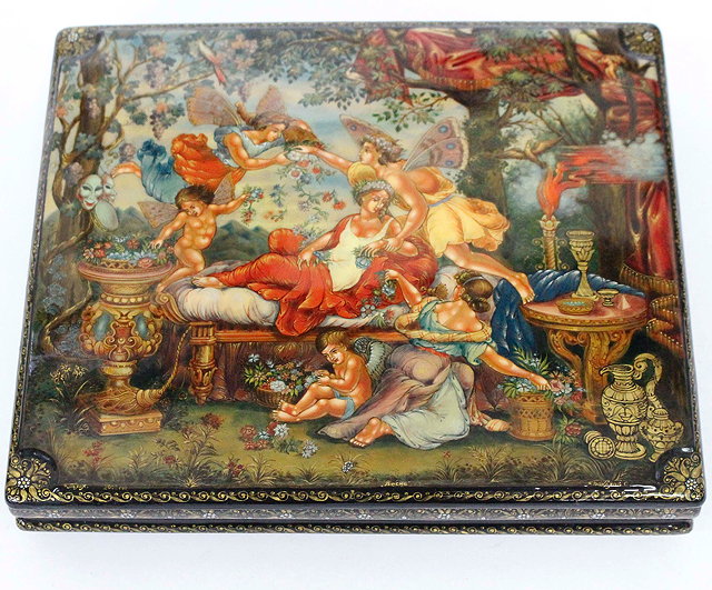 Appraisal: A RUSSIAN TH CENTURY LACQUERED TABLE BOX the lid decorated