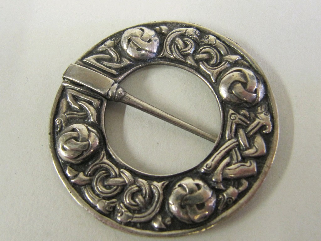 Appraisal: Alexander Ritchie annular brooch with entwined serpents separated by bosses