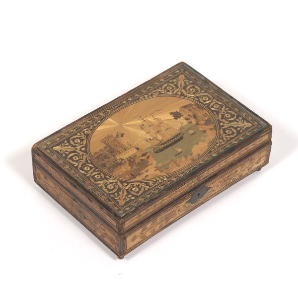 Appraisal: FRENCH PRISONERS' OF WAR FINE STRAW INLAID LADIES' VANITY BOX