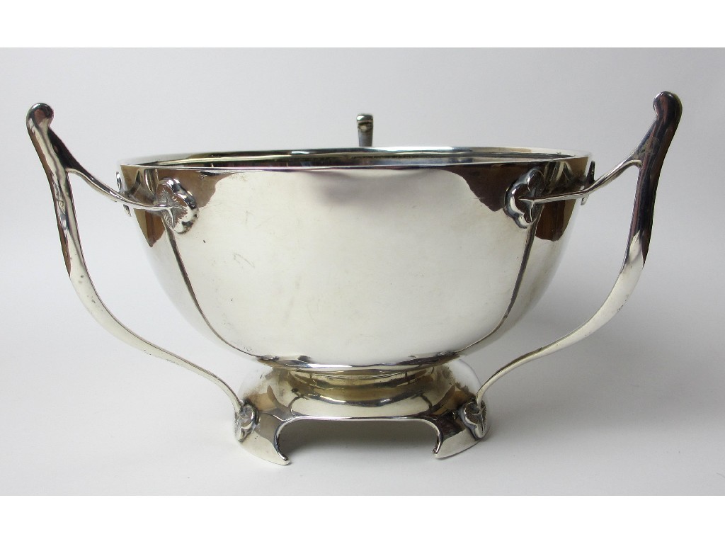 Appraisal: An Arts and Crafts silver bowl of circular form with