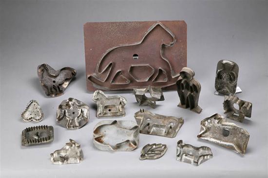 Appraisal: SIXTEEN TIN COOKIE CUTTERS Rocking horse w Rabbit w Eagle