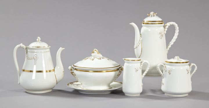 Appraisal: Six-Piece Group of Porcelain consisting of a good four-piece early