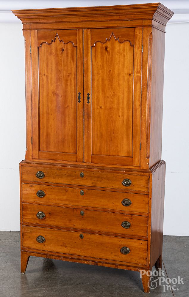 Appraisal: New York or New Jersey gumwood linen press New York