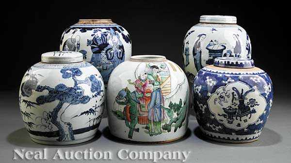 Appraisal: A Collection of Five Chinese Porcelain Ginger Jars four with