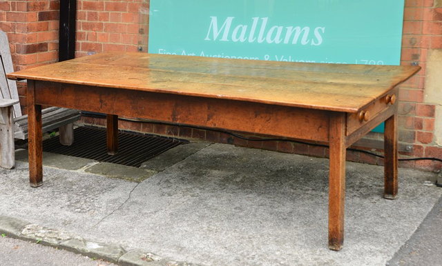 Appraisal: A GEORGIAN OAK KITCHEN TABLE of rectangular form with four