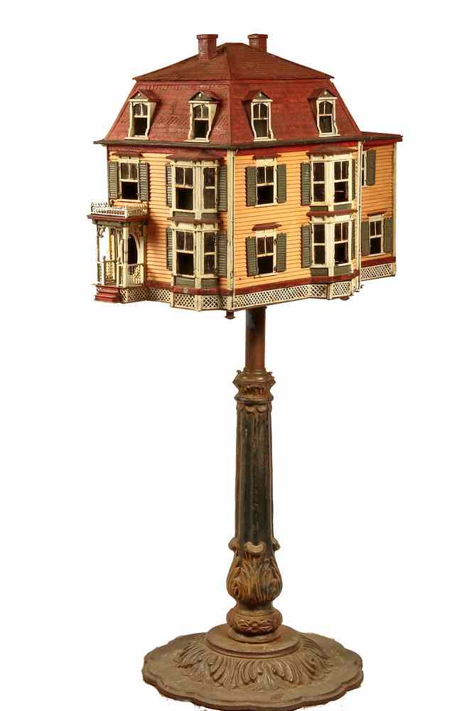 Appraisal: NEW ENGLAND HOUSE MODEL - Painted Tin House Model circa