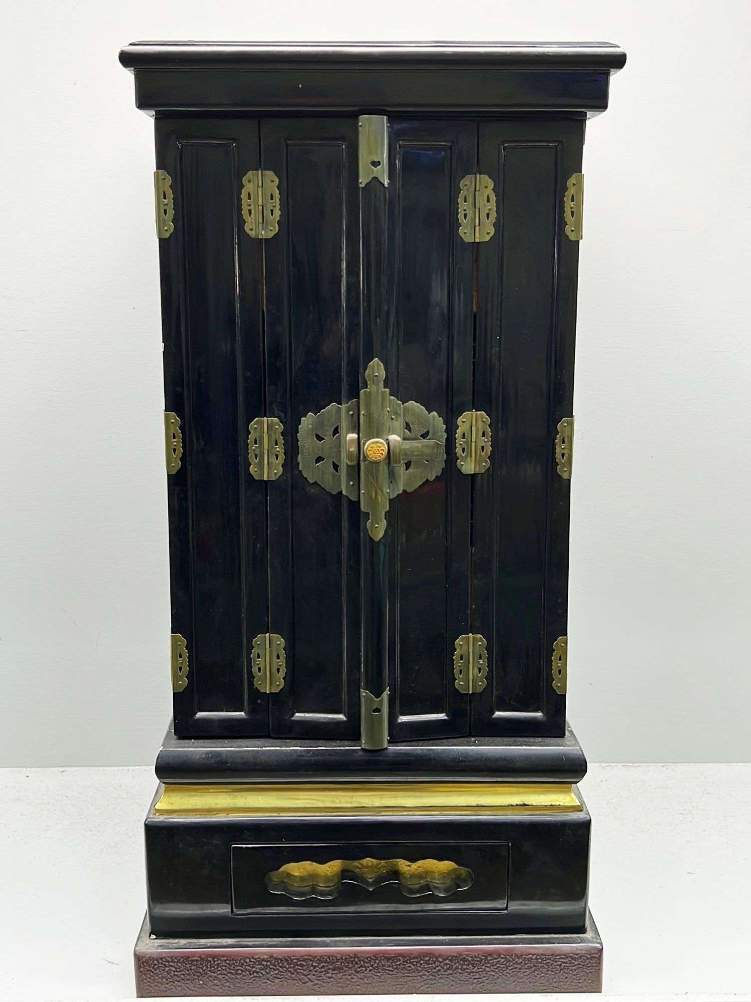 Appraisal: Asian Buddhist lacquered shrine cabinetMeasures in height