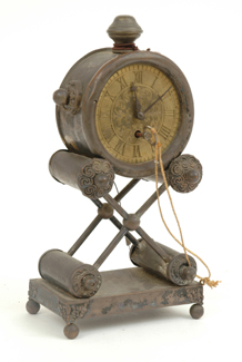 Appraisal: A CONTINENTAL MANTEL CLOCK Eight-day with a brass Roman numeral