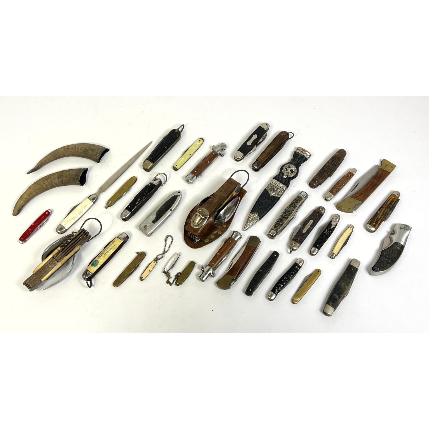 Appraisal: Lot Pen knives and Pocket Knives Scottish Dirk etc ---