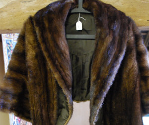 Appraisal: Dark brown mink fur stole jacket