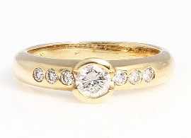 Appraisal: An ct gold round brilliant cut diamond ring with diamond