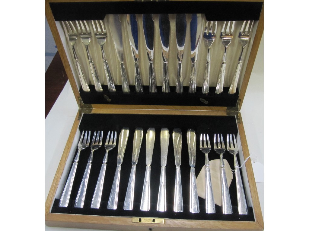 Appraisal: Cased twenty four piece EP fish cutlery set