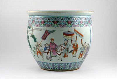 Appraisal: A large Chinese famille rose jardini re painted with a